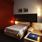 Victoria & Business Centre Hotel