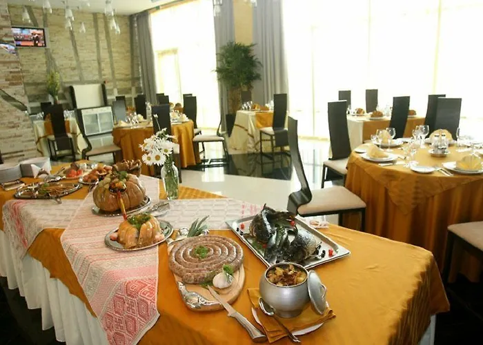 Victoria & Business Centre 4*