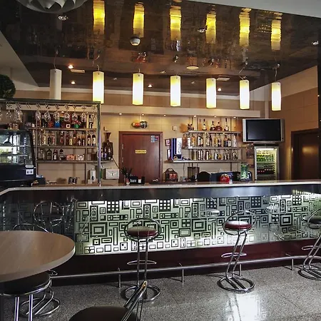 Hotel Victoria & Business Centre