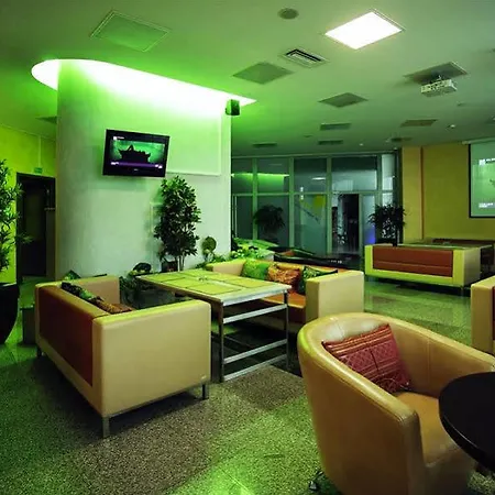 Hotel Victoria & Business Centre