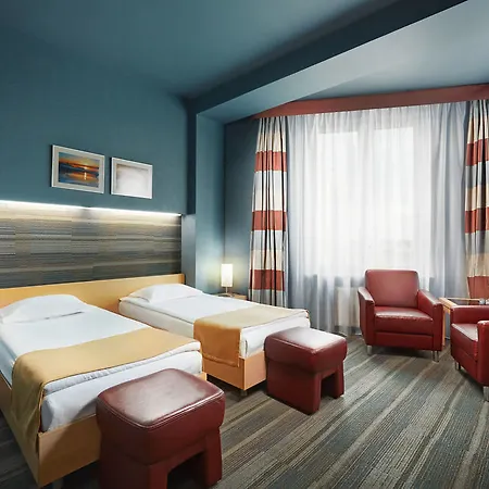 Hotel Victoria & Business Centre 4*