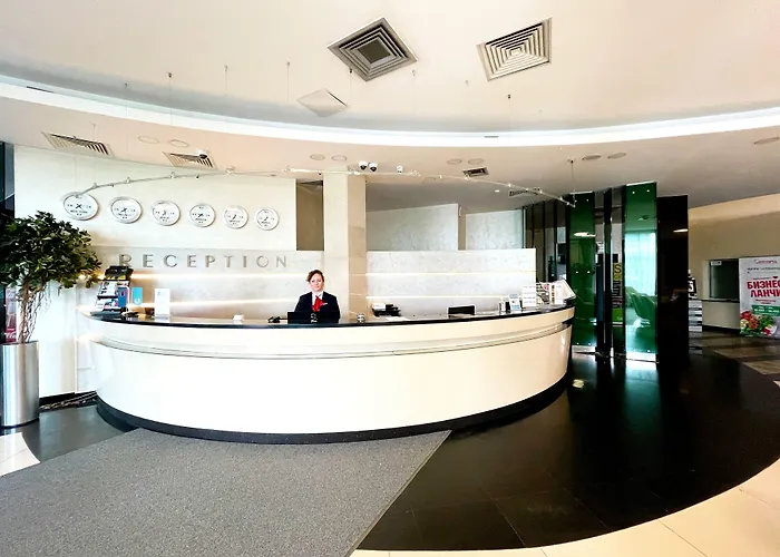 Victoria & Business Centre Отель 4*