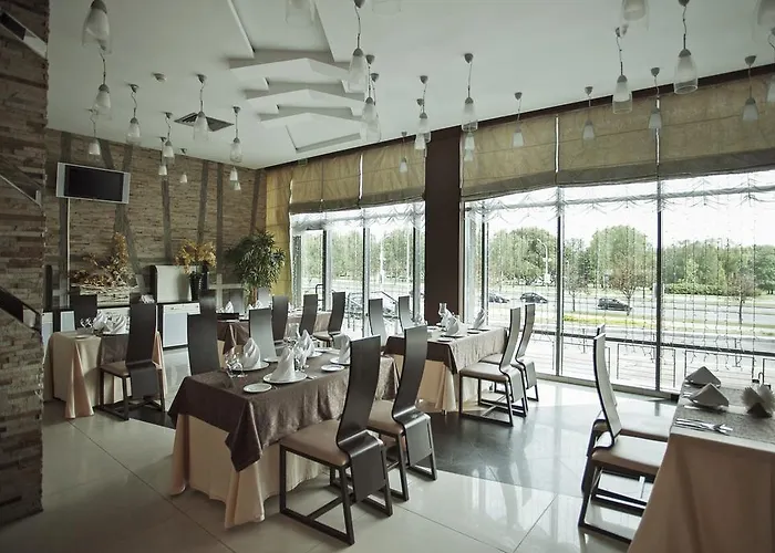 Victoria & Business Centre