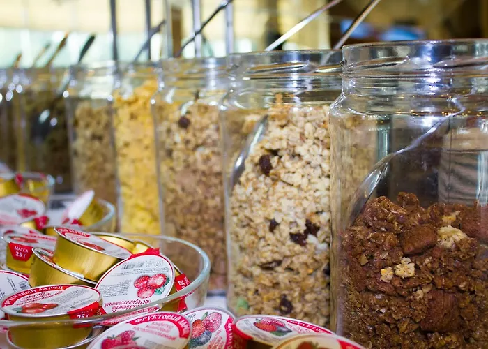 Victoria & Business Centre