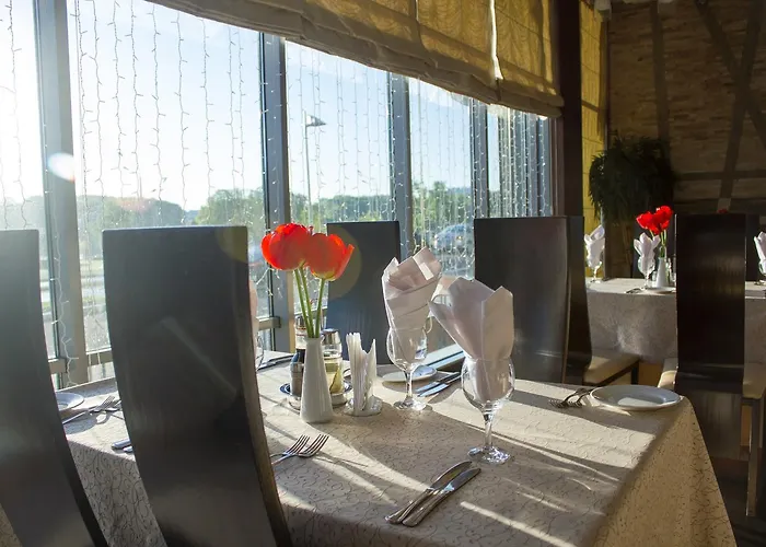 Victoria & Business Centre