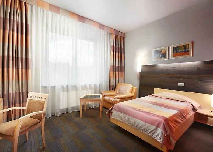 Hotell Victoria & Business Centre 4*