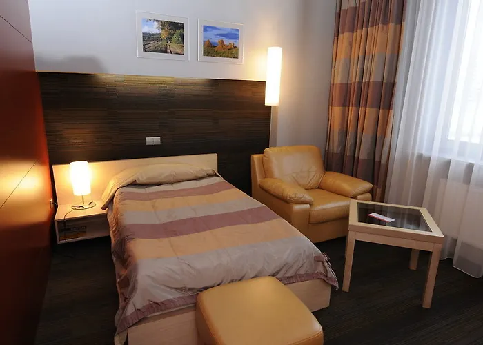 Victoria & Business Centre 4*