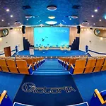Victoria & Business Centre Hotel 4*
